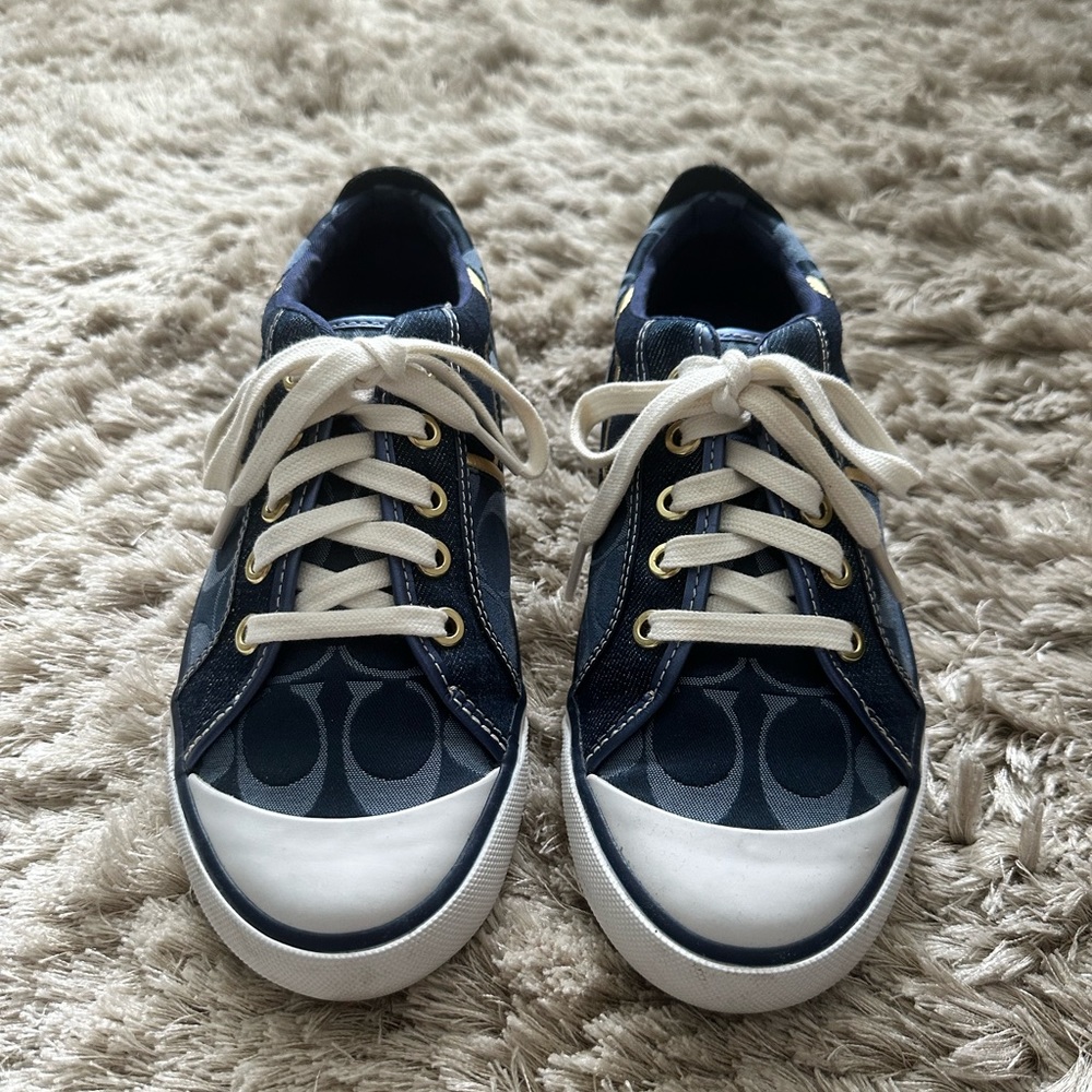 Brand new coach shoes